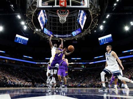 הלייקרס עם עוד הפסד לאוסף (getty)