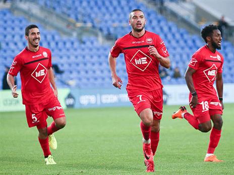 ניצחון יקר לרעננה (צילום: דני מרון)