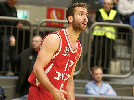 האדומים פשוט קפאו ברבע האחרון (צילום: אלן שיבר)