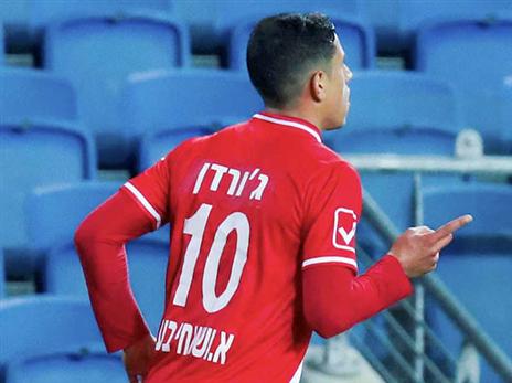 "פושה יכול להצליח בכל ליגה" (אלן שיבר)