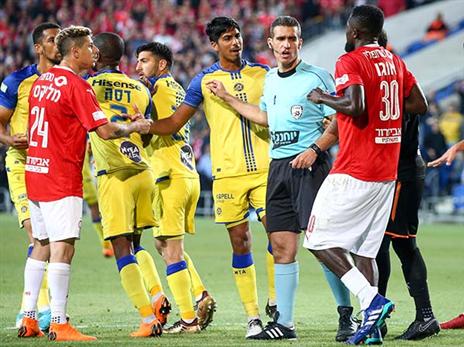 מכבי לא חוששת לאבד את אירופה (אלן שיבר)