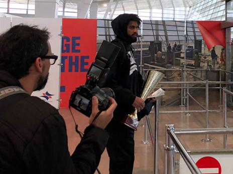 רייס עוזב, ועושה את זה בסטייל השמור לו