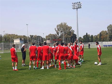 מתכוננים לב"ש. שחקני חיפה (באדיבות הפועל חיפה)