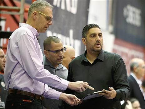 רחימי עם כהן ושטיינהאוור. ההערכה שלא ימונה מאמן קבוע עד יום רביעי (מנהלת הליגה)