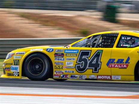 פתיחה חלומית לדאי, מחזיקים אצבעות למחר