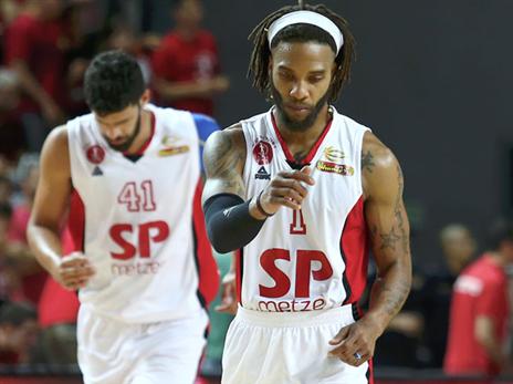 בנקס. אחד המשחקים הטובים שלו באדום (אלן שיבר)