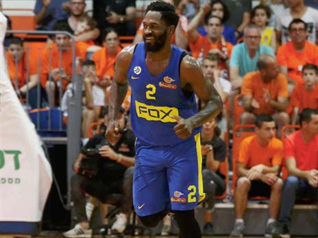 פארגו להט עם 15 אסיסטים: "בפעם שעברה היו לי יותר מדי איבודים" (אלן שיבר)