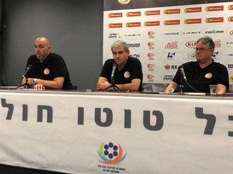 אייזיק. באפריל הוא שלל כל אפשרות שרייס יחזור