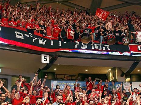 אם ירושלים תעפיל, הפיינל פור בארנה (אלן שיבר)