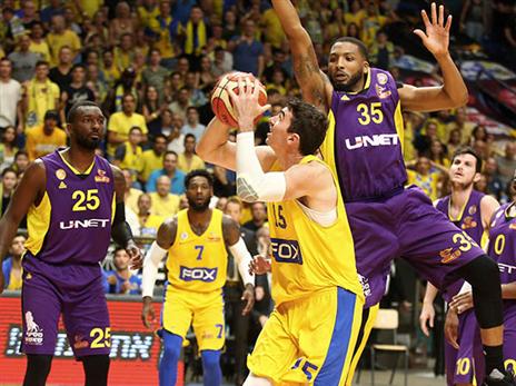 כהן. משחק מבריק של הפורוורד (אלן שיבר)