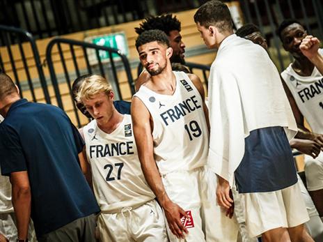 צ'ואפה. כל מה שהשחקנים הישראלים הם לא (FIBA)