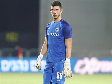 ומה הוא חושב על זה? גלזר (אלן שיבר)