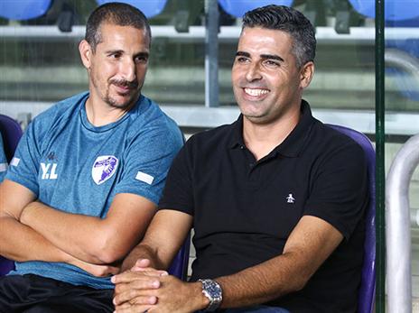 מי יהיה השוער הראשון שלו? סילבס (דני מרון)