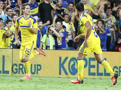 קיארנטסון חתם תוצאה היסטורית ב-2016 (אלן שיבר)