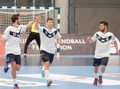 הנבחרת עמדה במטרה (צילום: EHF)