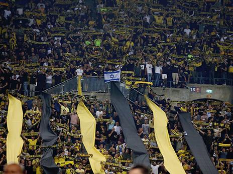 ספג קריאות גזענוית לאורך השנים (אלן שיבר)