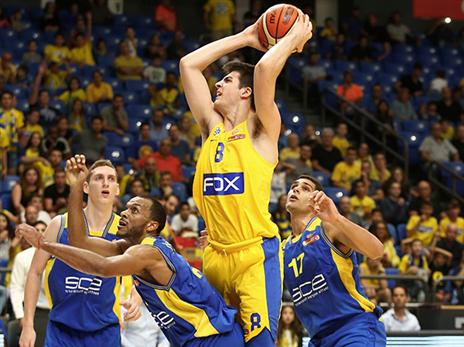 אבדיה. היה בין הטובים במכבי במחצית הראשונה (אלן שיבר)