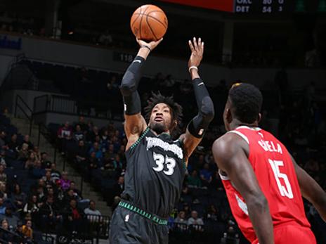 הוולבס העלימו את יוסטון אחרי ההפסקה (צילום: David Sherman/NBAE via Getty Images)