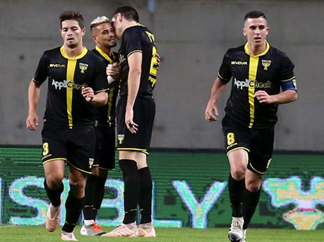 הפנים למעלה (אלן שיבר)