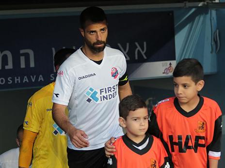 בן בסט. יחזור להפועל חיפה?