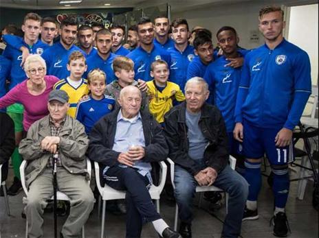 כשאומרים מכביסט, מתכוונים לשייע גלזר (ארכיון ההתאחדות לכדורגל)