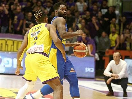 "אנחנו צריכים להיות יותר אגרסיביים". פארגו (אלן שיבר)