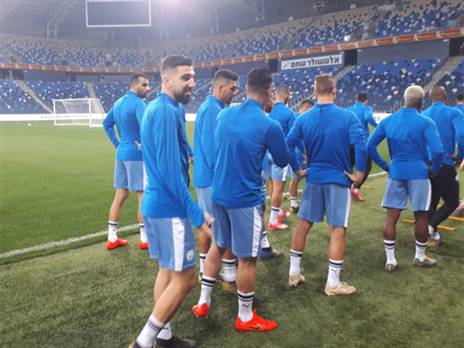 דאבור. עם זהבי בחוד