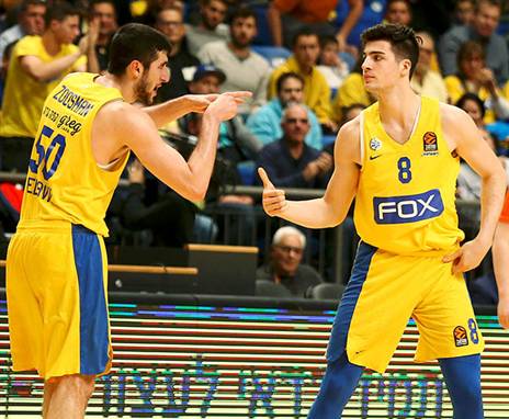 אבדיה עם זוסמן. גם הוא השתתף בחגיגה (אלן שיבר)