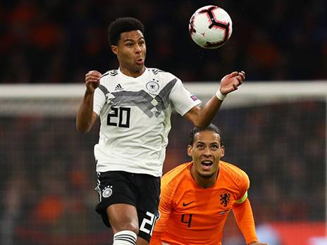 גרמניה והולנד יארחו במינכן ואמסטרדם, אם יעלו (getty)