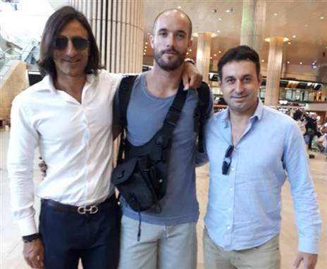 גולובארט וסוכניו. יחזק את מרכז ההגנה הנתנייתי