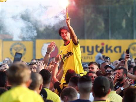 קהת. קבלת פנים חמה (אלן שיבר)