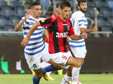 שוקרני. התאמן בנפרד