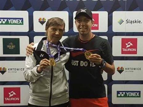 הפעם הבן היה המאמן. מישה עם סבטלנה זילברמן (הוועד האולימפי בישראל)