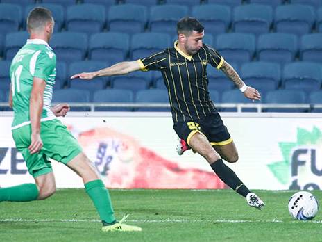 בויסן. ילבש כתום (דני מרון)