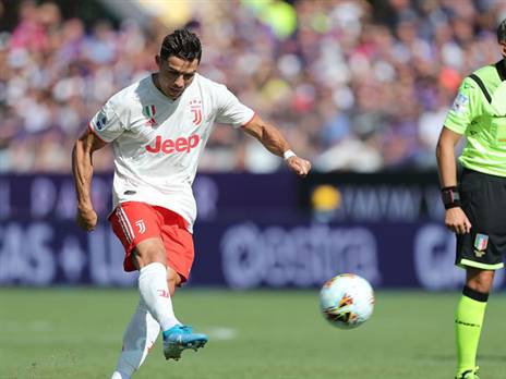 המאזן המושלם נקטע. כריסטיאנו רונאלדו (צילום: getty)