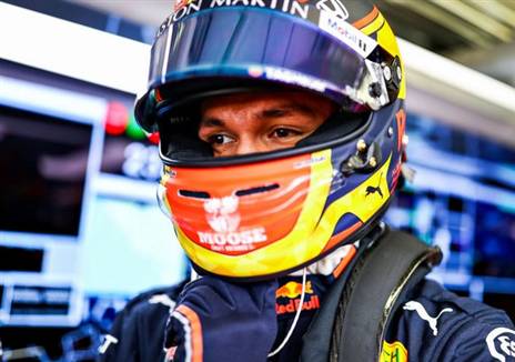 אלכסנדר אלבון, רד בול