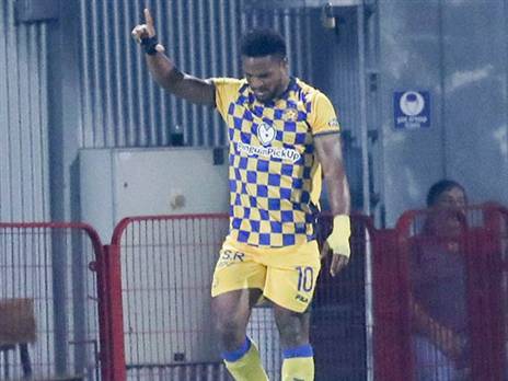 האם הוא ימשיך עונה נוספת במועדון? אופואדו (דני מרון)