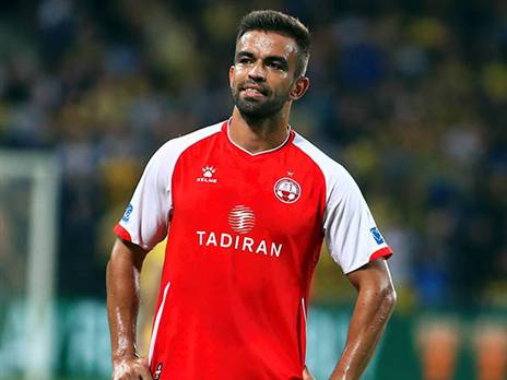 ויטור. המעמד היה גדול עליו (אלן שיבר)