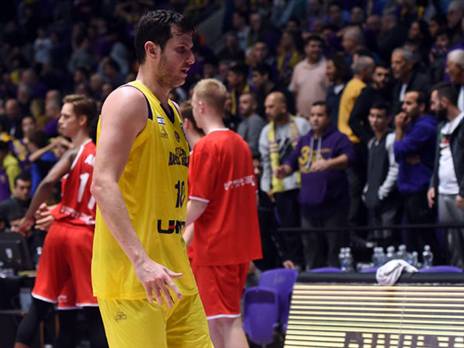 פניני וחולון מתרחקים מעליה (FIBA)