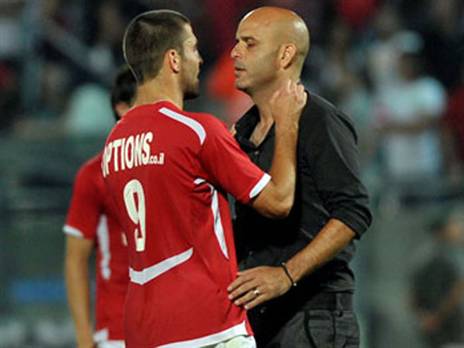 שכטר ואבוקסיס. "כל הליגה נגדנו"