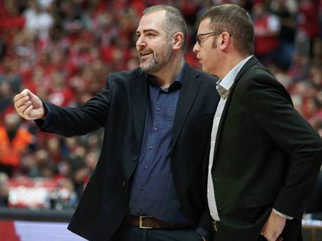 דדאס, התפנה לו מקום לזר אחר (אלן שיבר)