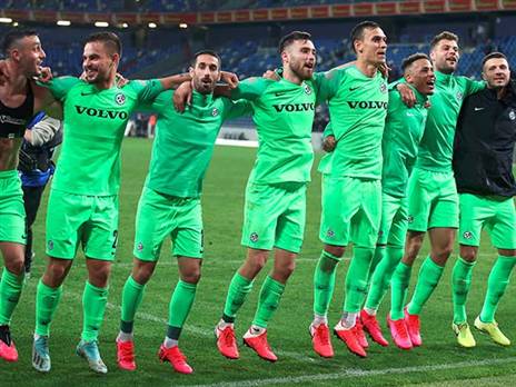 לא מתכוונים להקל על מכבי ת"א. (שיבר)