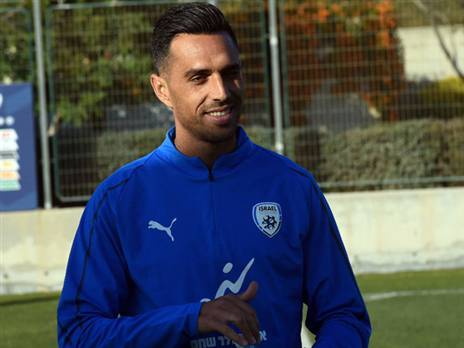 יחייך גם בגלאזגו? זהבי (ברני ארדוב)