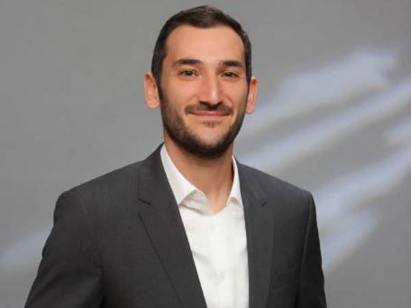 פרקליט השחקנים, עו"ד רועי רוזן