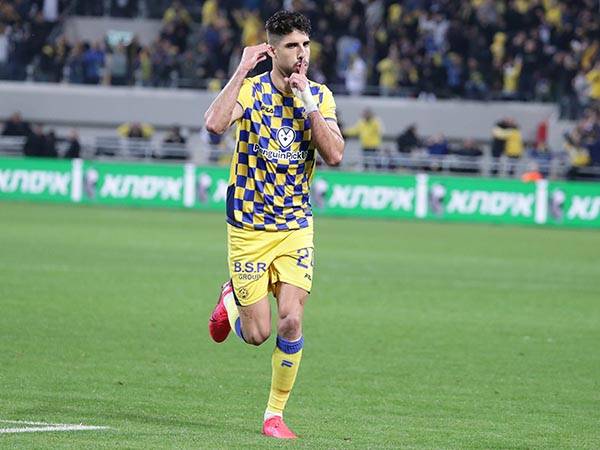 שחקן של דאבל-דאבל (אלן שיבר)