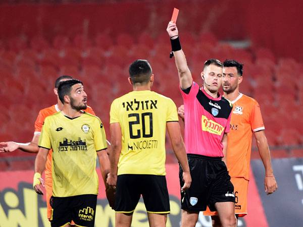 בנתניה זעמו על ההרחקות (ברני ארדוב)