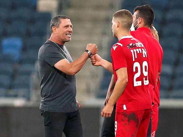 קלינגר. מאמין בצעירים (אלן שיבר)