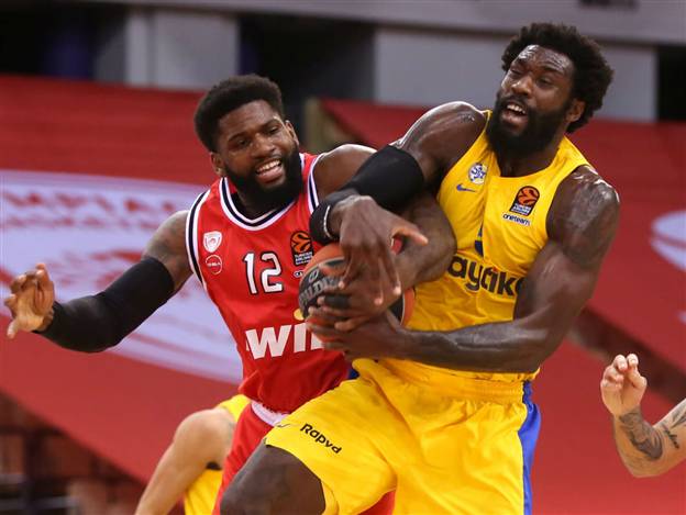 האנטר, שמר על הצהובים בעניינים (באדיבות אולימפיאקוס)