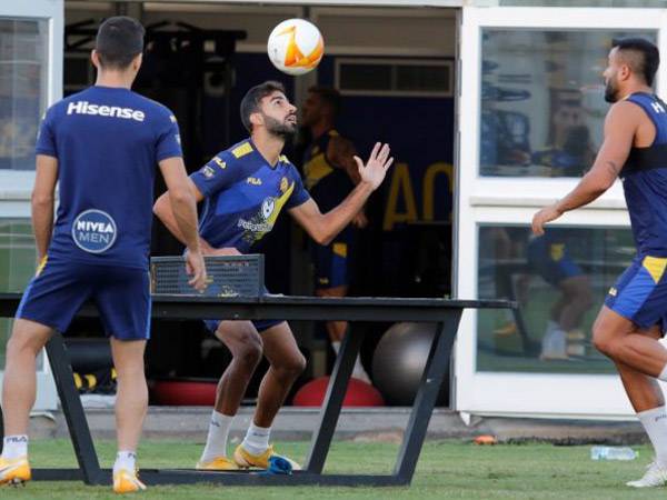 השקט שלפני, שחקני מכבי באימון (באדיבות מכבי ת"א)