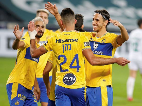 הצהובים מרוצים (אלן שיבר)